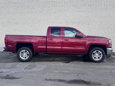 Used 2018 Chevrolet Silverado 1500 LT w/ All Star Edition image 7