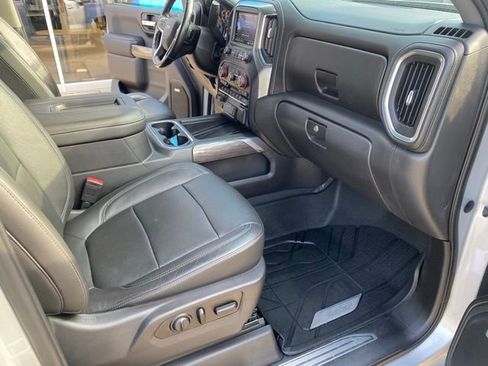 Used 2019 Chevrolet Silverado 1500 LTZ w/ LTZ Premium Package AWD/4WD image 23