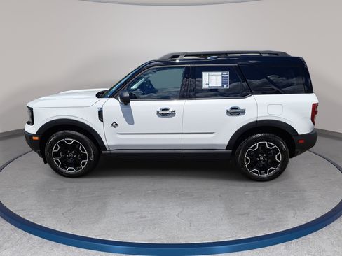 Used 2025 Ford Bronco Sport Outer Banks w/ Outer Banks Tech Package+ AWD/4WD image 8