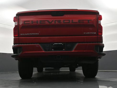 Used 2021 Chevrolet Silverado 1500 Custom RWD image 27