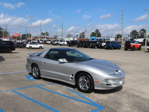 Used 1998 Pontiac Firebird Formula w/ Security Pkg image 2