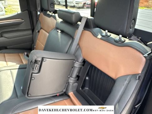 Used 2025 Chevrolet Silverado 1500 High Country w/ High Country Premium Package AWD/4WD image 22
