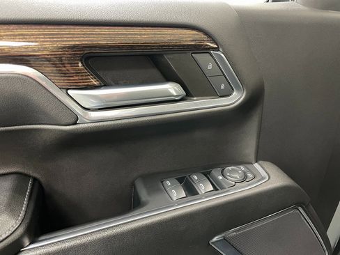 Certified 2024 GMC Sierra 1500 Elevation image 24