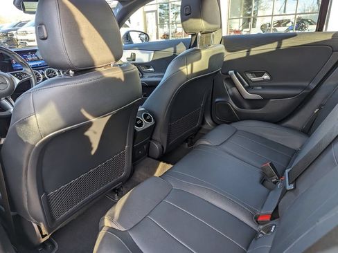 Used 2025 Mercedes-Benz CLA 250 4MATIC image 37