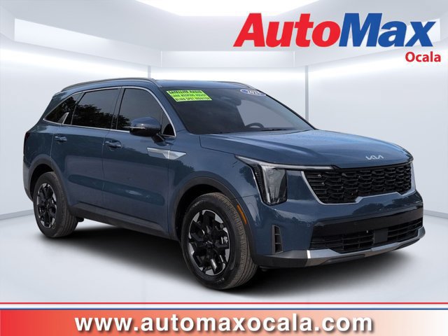 Used 2025 Kia Sorento S FWD image 1