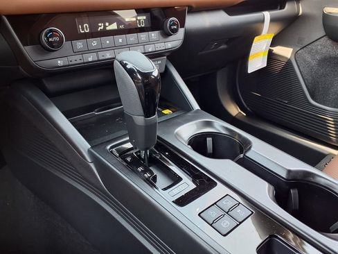 New 2026 Subaru Outback Touring XT AWD/4WD image 19