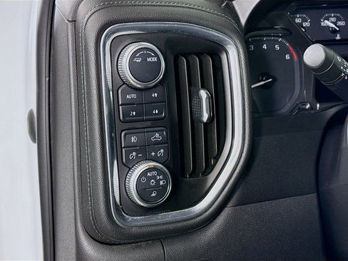 Used 2021 GMC Sierra 1500 SLT w/ SLT Convenience Package image 10