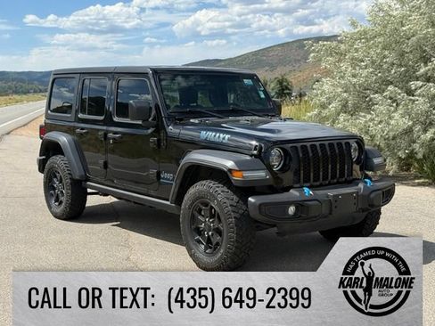 Used 2023 Jeep Wrangler Unlimited w/ Cold Weather Group AWD/4WD image 7