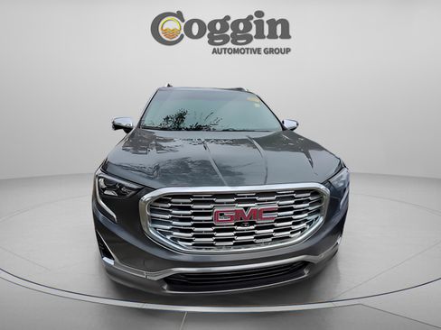 Used 2019 GMC Terrain Denali w/ Advanced Safety Package image 21