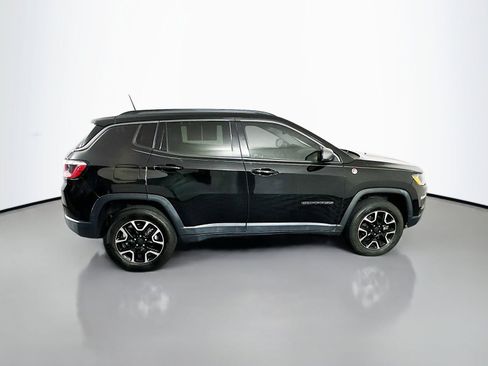 Used 2019 Jeep Compass Trailhawk AWD/4WD image 8