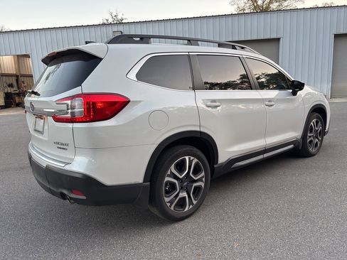 Used 2024 Subaru Ascent Limited w/ Technology Package image 25