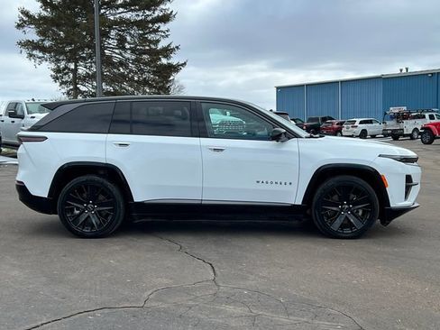 Used 2024 Jeep Wagoneer Launch Edition image 53