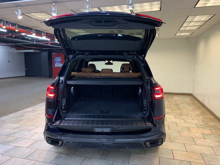 Used 2023 BMW X5 xDrive40i w/ M Sport Package AWD/4WD image 58