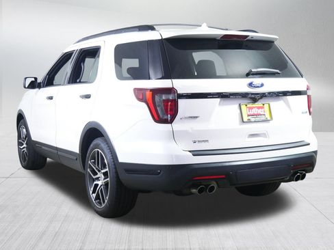 Used 2019 Ford Explorer Sport w/ Ford Safe & Smart Package AWD/4WD image 5