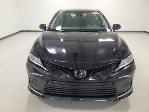 Used 2023 Toyota Camry LE FWD image 6