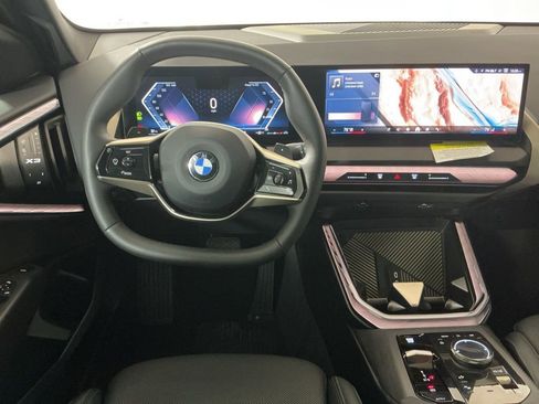 Certified 2025 BMW X3 xDrive30i w/ Convenience Package image 9