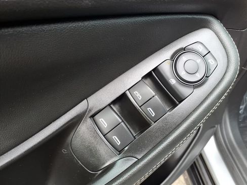Certified 2024 Buick Encore GX Sport Touring FWD image 20