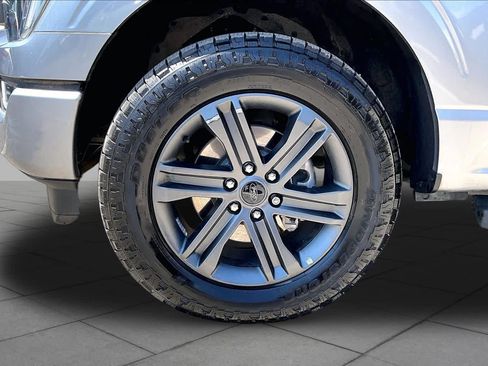 Used 2023 Ford F150 Lariat w/ Equipment Group 502A High AWD/4WD image 11