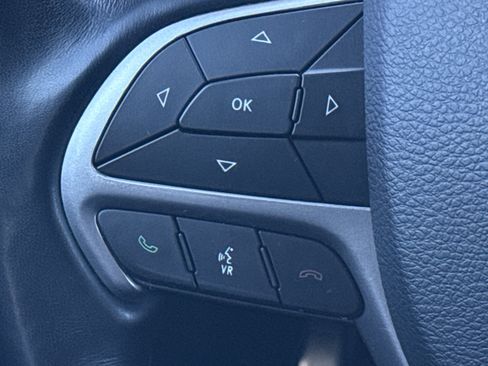 Used 2021 Jeep Grand Cherokee Laredo X image 18