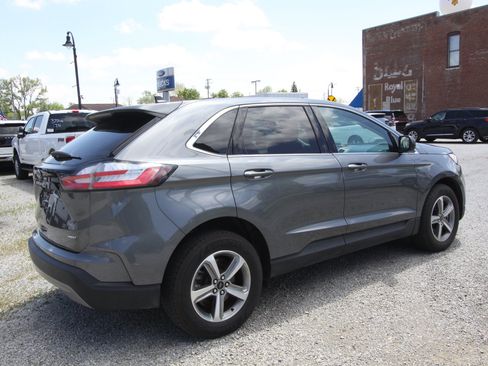 Used 2024 Ford Edge SEL w/ Convenience Package AWD/4WD image 6