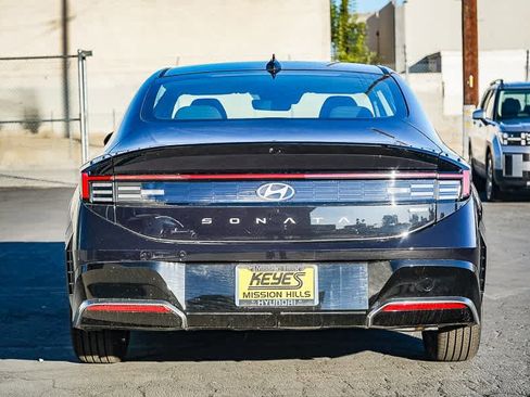 New 2025 Hyundai Sonata SEL image 7