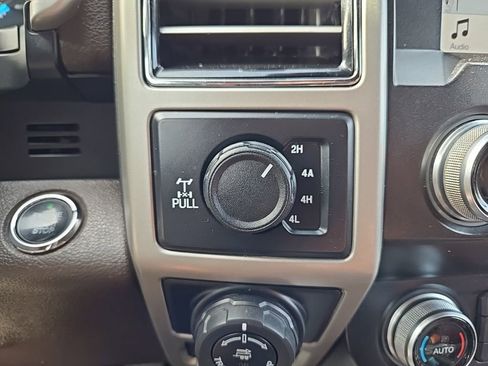 Used 2019 Ford F150 King Ranch w/ Equipment Group 601A Luxury image 30