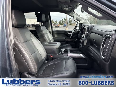 Used 2020 Chevrolet Silverado 2500 LTZ w/ LTZ Convenience Package image 22