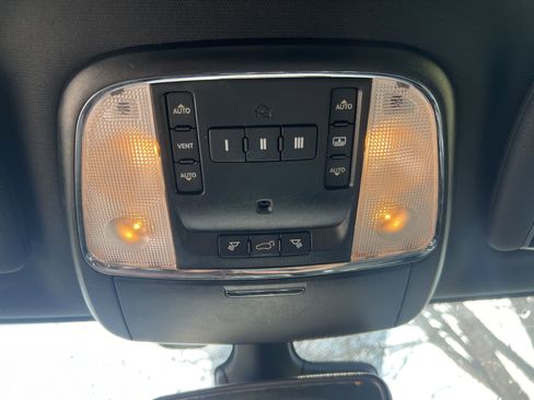 Used 2019 Jeep Grand Cherokee High Altitude image 19