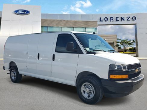 Used 2025 Chevrolet Express 2500 Work Van w/ Driver Convenience Package image 3
