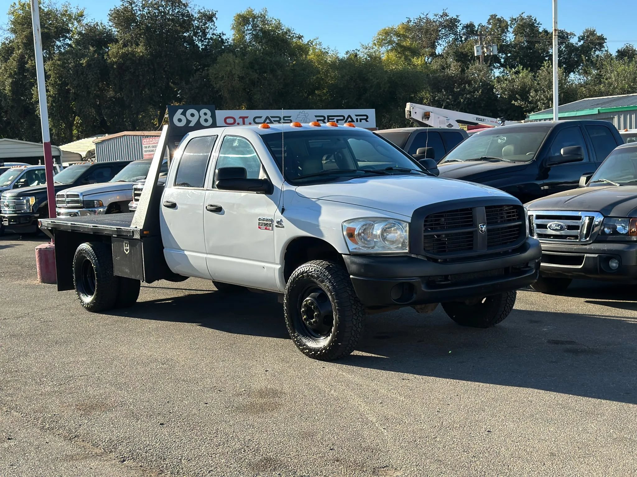 Used 2009 Dodge Ram 3500 Truck ST w/ PWR Accessory Group AWD/4WD image 2