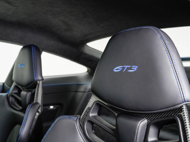 Certified 2024 Porsche 911 GT3 RWD image 9