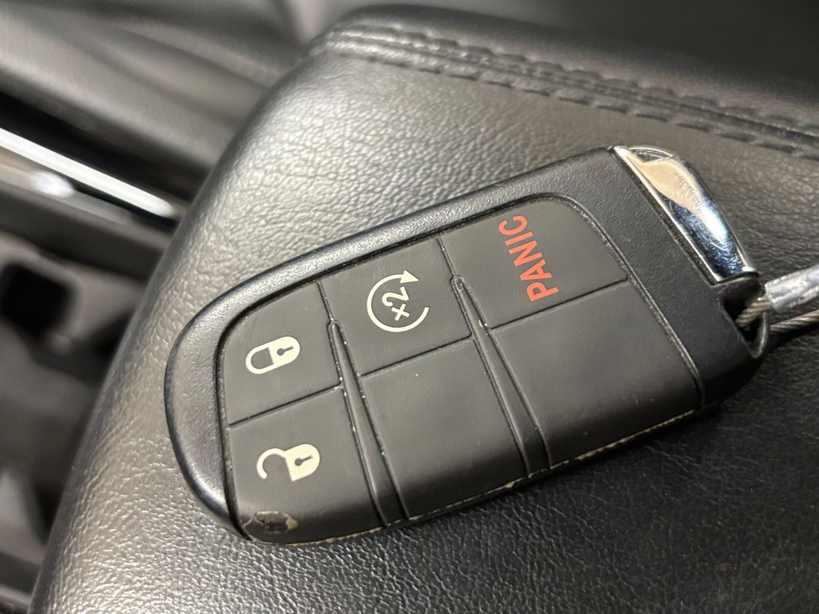Used 2025 Jeep Compass Limited AWD/4WD image 20