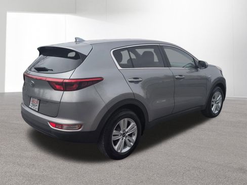 Used 2019 Kia Sportage LX AWD/4WD image 5
