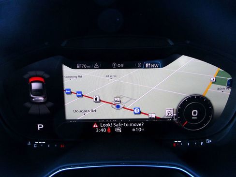 Used 2016 Audi TT 2.0T w/ Technology Package image 3