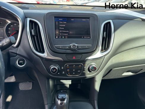 Used 2021 Chevrolet Equinox LT image 20