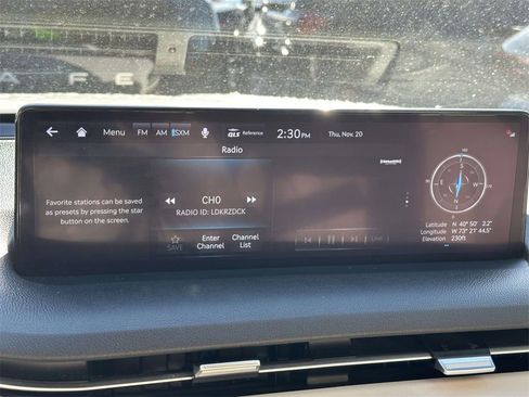 Certified 2022 Genesis GV70 2.5T w/ Select Package image 27