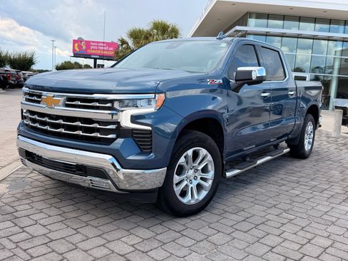 Used 2024 Chevrolet Silverado 1500 LTZ AWD/4WD image 1