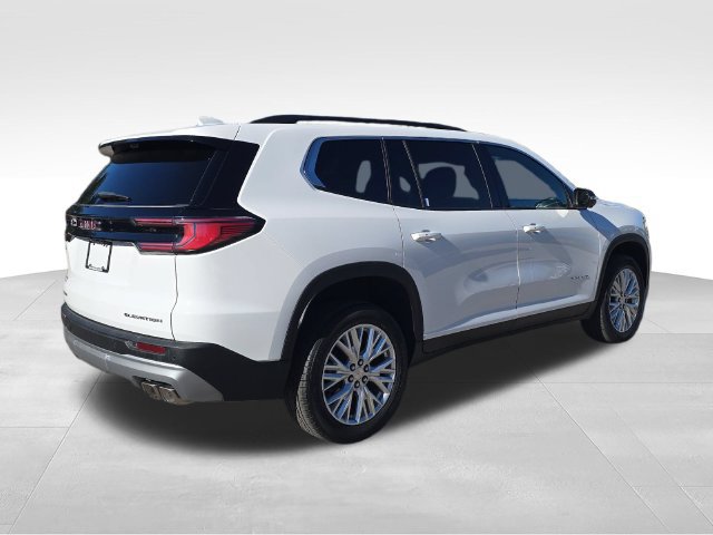 Used 2026 GMC Acadia Elevation w/ Elevation Premium Package FWD image 5