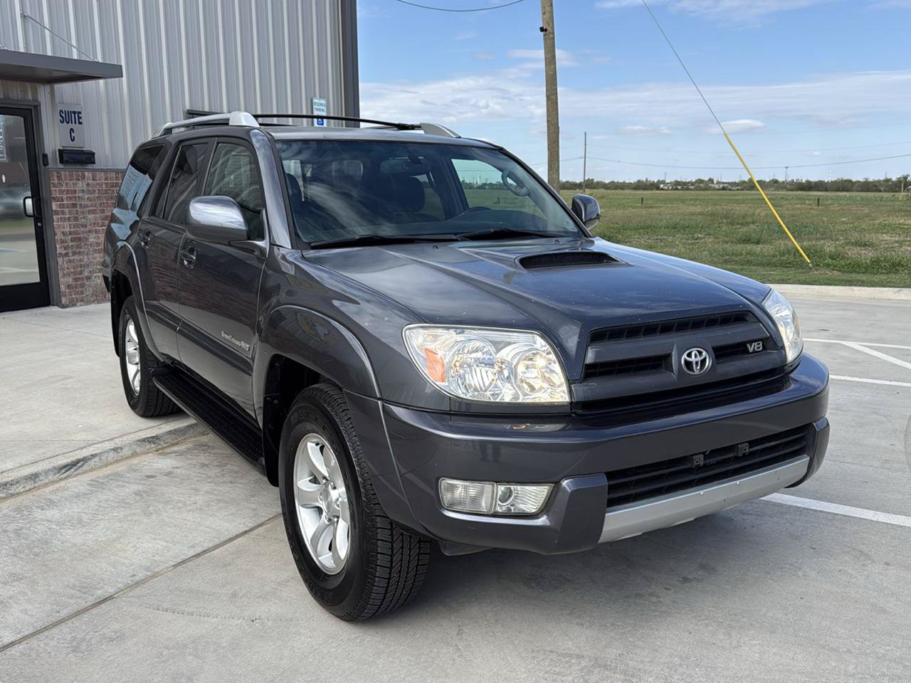 Used 2005 Toyota 4Runner SR5 AWD/4WD image 7