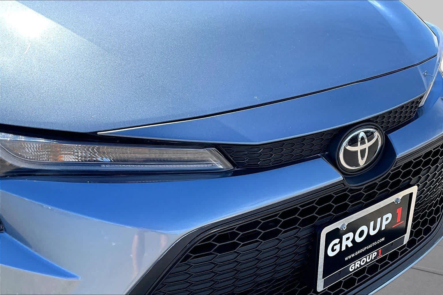 Used 2022 Toyota Corolla LE FWD image 29