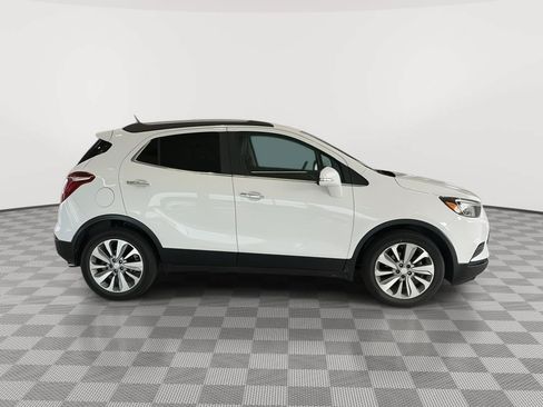 Used 2018 Buick Encore Preferred FWD image 2
