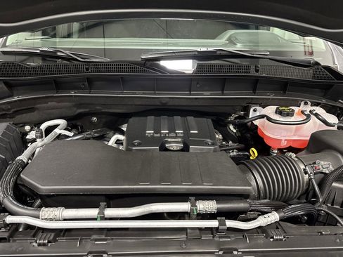 New 2026 GMC Sierra 1500 SLE w/ Preferred Package image 4