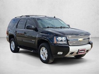 Used 2010 Chevrolet Tahoe LT w/ Luxury Package video 3