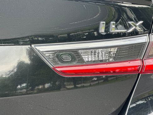 Used 2020 Acura ILX FWD image 35