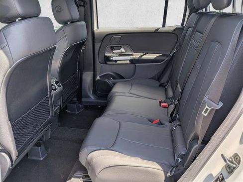 New 2026 Mercedes-Benz GLB 250 4MATIC image 17