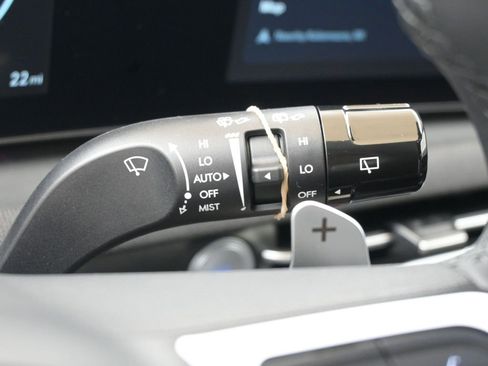 New 2026 Hyundai Tucson Limited image 32