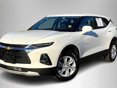 Certified 2022 Chevrolet Blazer LT image 3