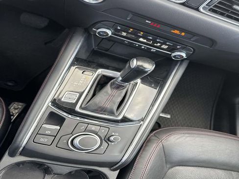 Used 2023 MAZDA CX-5 Carbon Edition image 17