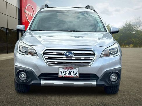 Used 2016 Subaru Outback 2.5i Limited image 11