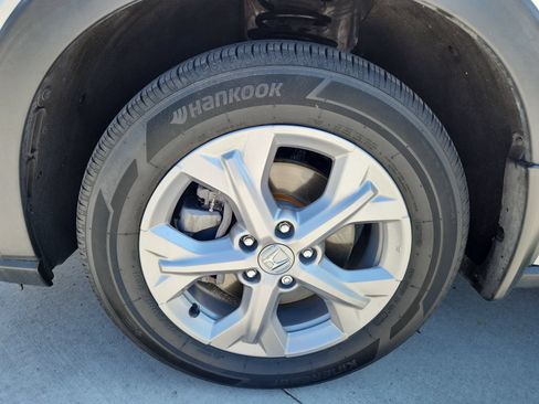 Used 2023 Honda HR-V LX image 16
